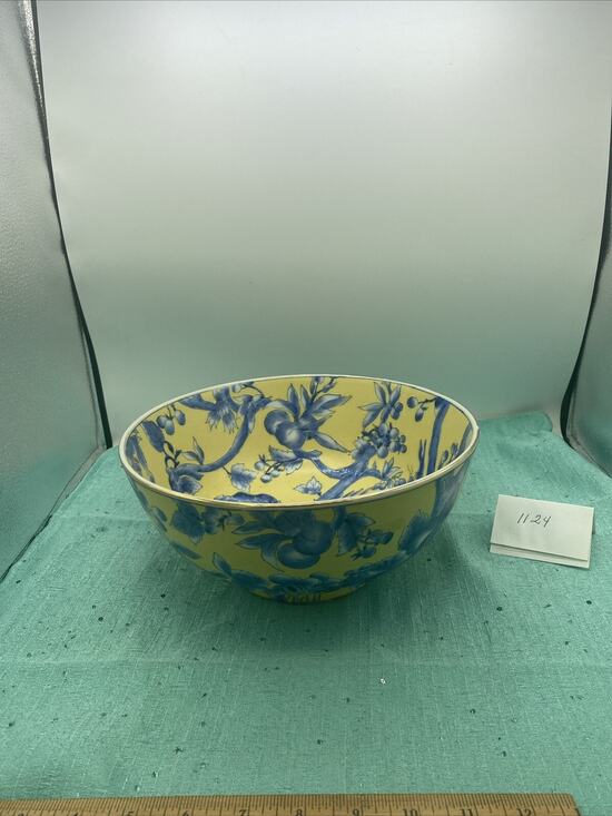 Japanese Other - Amazing Porcelain Japanese ware 10 Inch Centerpiece bowl 10” Diameter